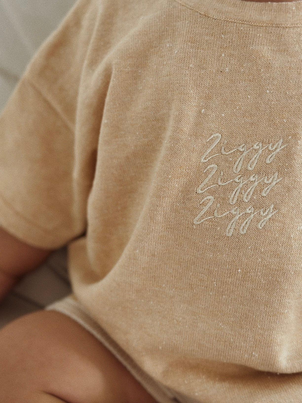 Ziggy Lou Signature Tee - Sand Fleck (Kids)