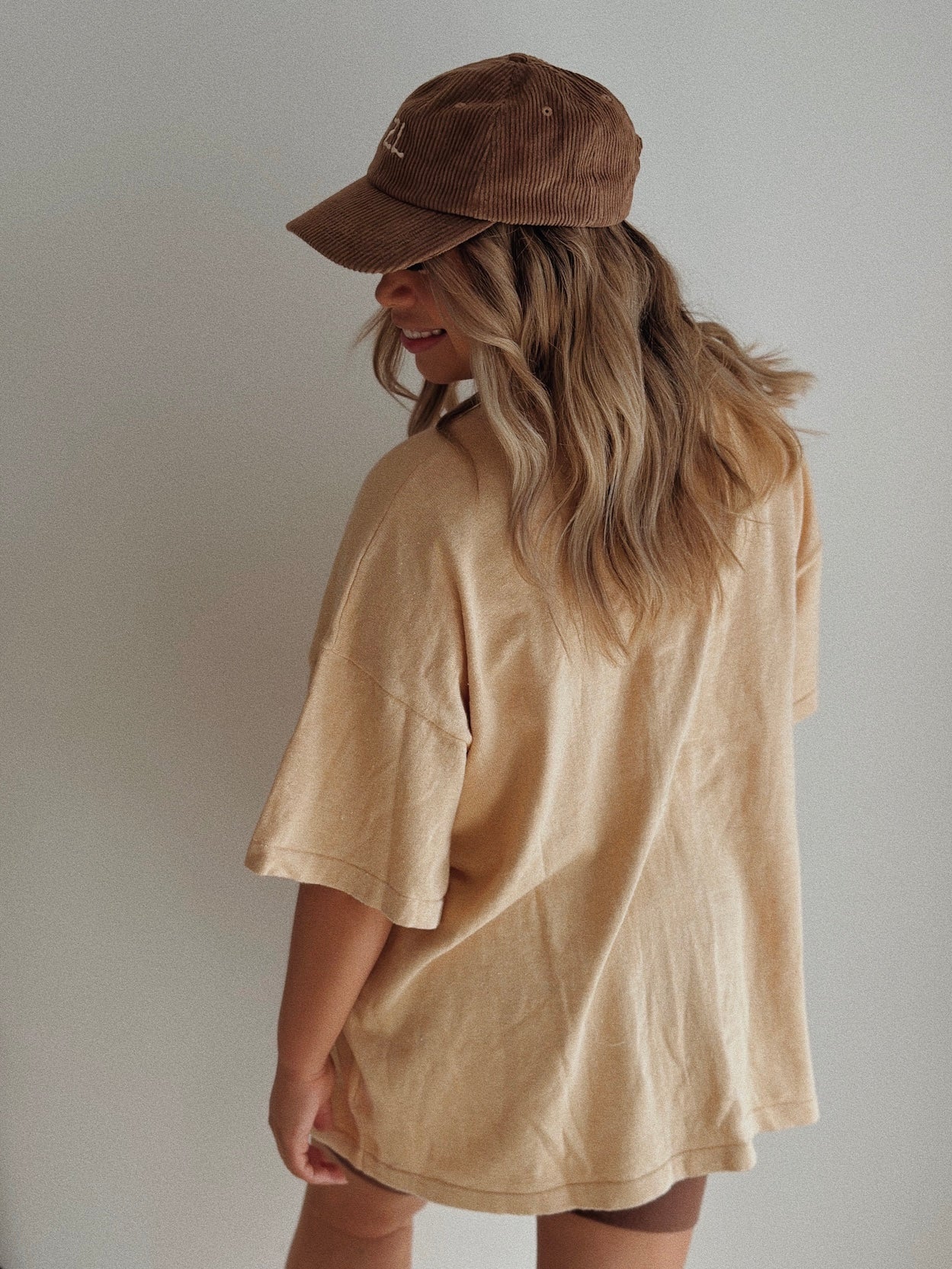 Ziggy Lou Signature Tee - Sand Fleck (Women's)