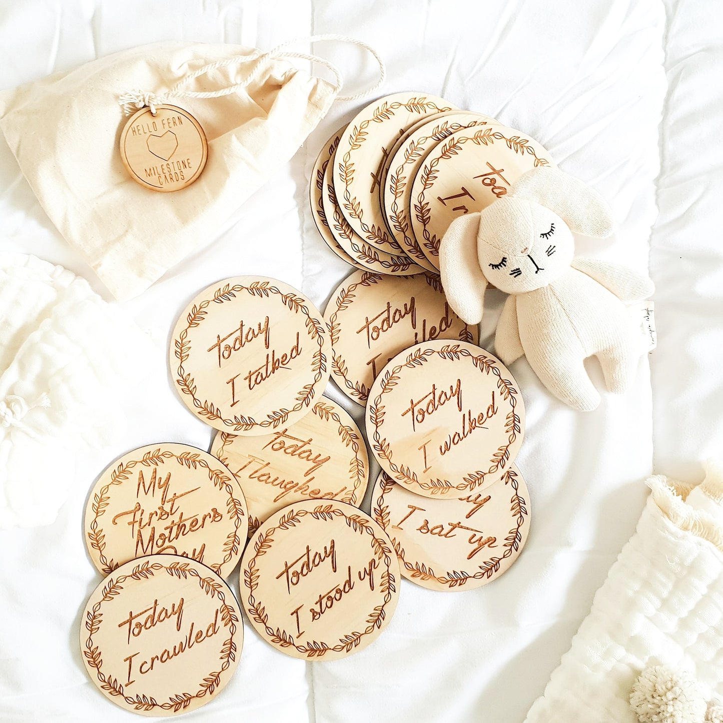 Wooden achievement milestone discs - Wreath