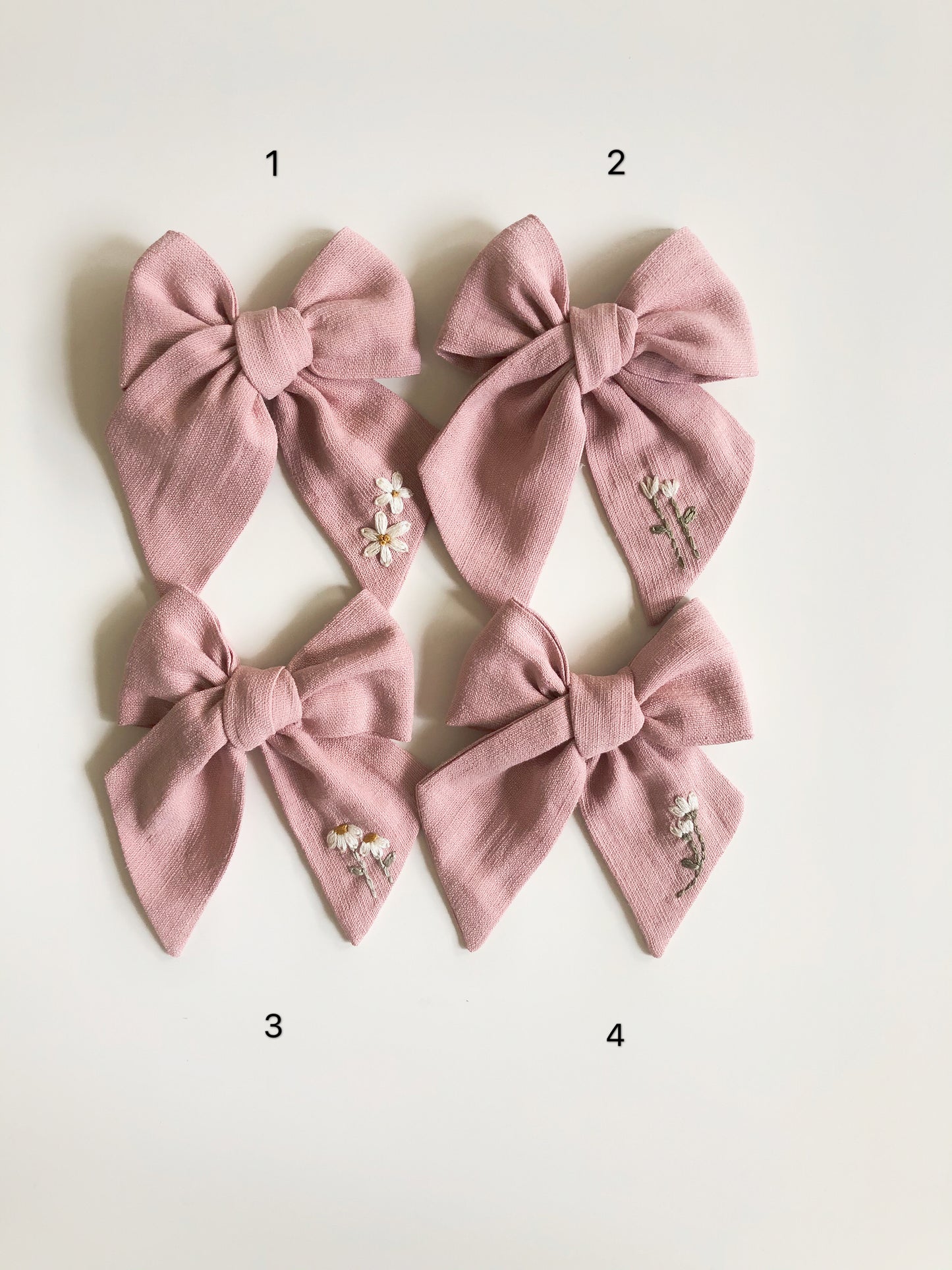 Mini Traditional Embroidered Bow - Cloud Pink