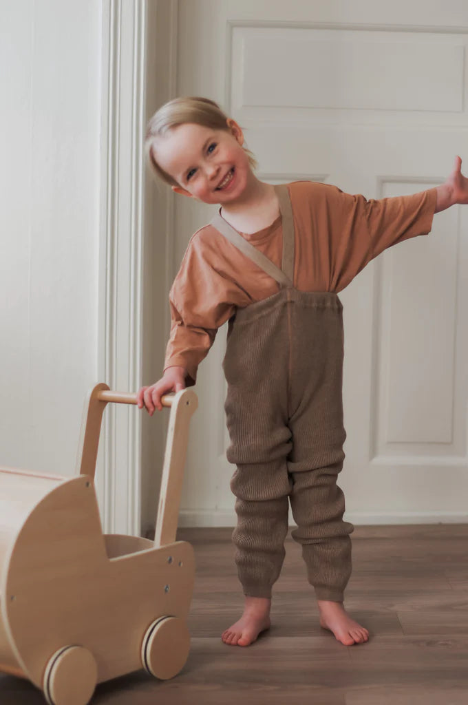 Silly Silas Roomy Peanut Blend Footless